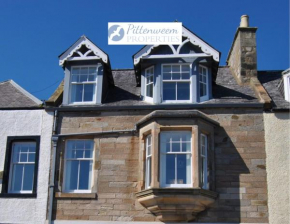 Bass View- harbourfront home Pittenweem
